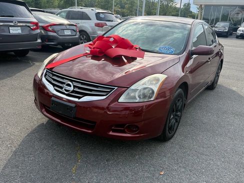 Used 2012 Nissan Altima 2.5 S FWD image 1