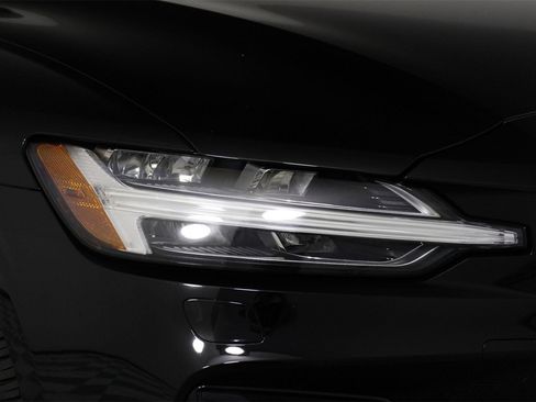 Certified 2023 Volvo S60 T8 Plus w/ Climate Package image 26