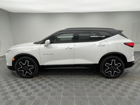 Used 2023 Chevrolet Blazer RS w/ Driver Confidence II Package FWD image 14