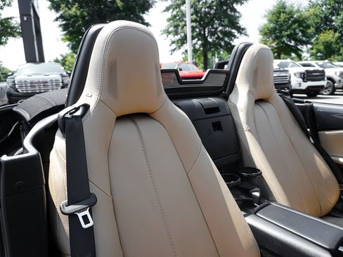 Used 2016 MAZDA MX-5 Miata Grand Touring RWD image 33