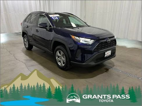 Certified 2025 Toyota RAV4 XLE AWD/4WD image 1