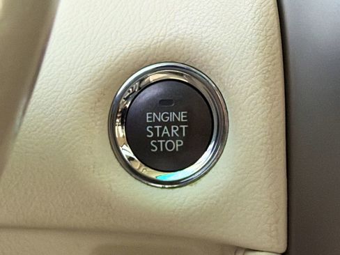 Used 2019 Lexus GX 460 image 18