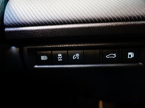 Used 2025 Toyota Camry SE w/ Convenience Package FWD image 29