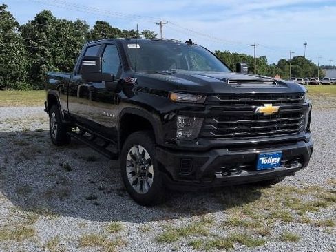 New 2026 Chevrolet Silverado 2500 Custom w/ Custom Value Package AWD/4WD image 4