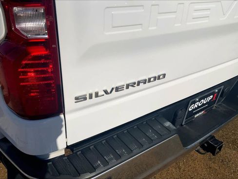 Used 2019 Chevrolet Silverado 1500 LT w/ Texas Edition image 30