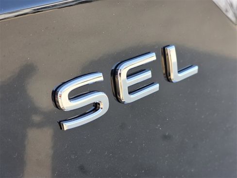 New 2026 Volkswagen Atlas SEL image 7