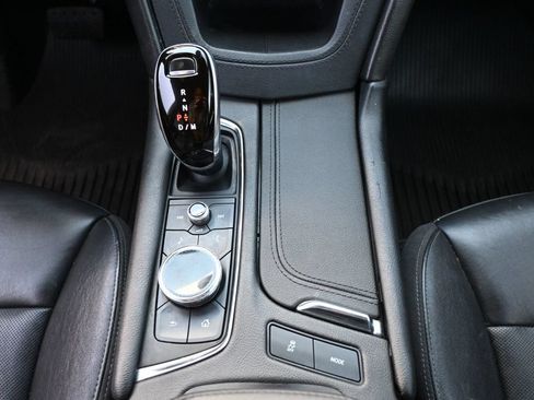 Used 2020 Cadillac XT6 Premium Luxury FWD image 16