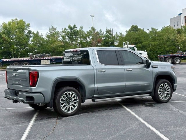 Used 2026 GMC Sierra 1500 Denali Ultimate AWD/4WD image 8