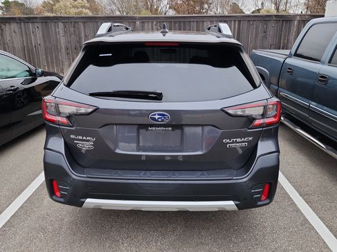 Used 2020 Subaru Outback Touring image 6