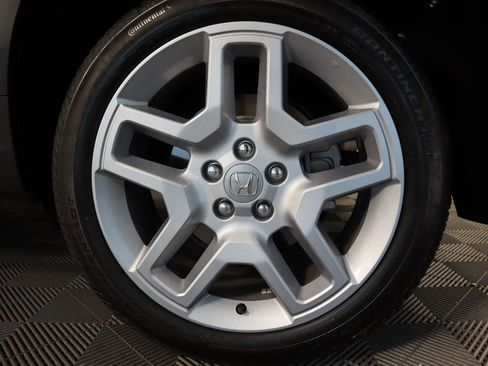 Certified 2025 Honda Passport EX-L image 33