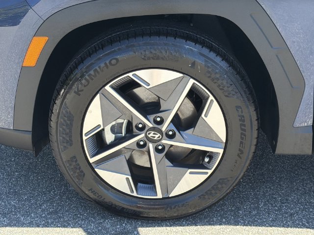 Used 2025 Hyundai Tucson SEL FWD image 40