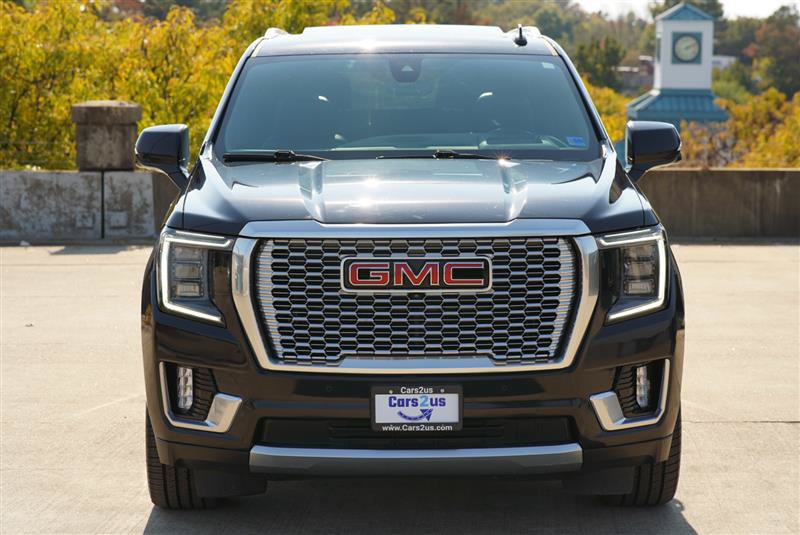 Used 2021 GMC Yukon Denali w/ Denali Premium Package AWD/4WD image 10