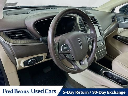 Used 2019 Lincoln MKC Reserve w/ MKC Climate Package image 11