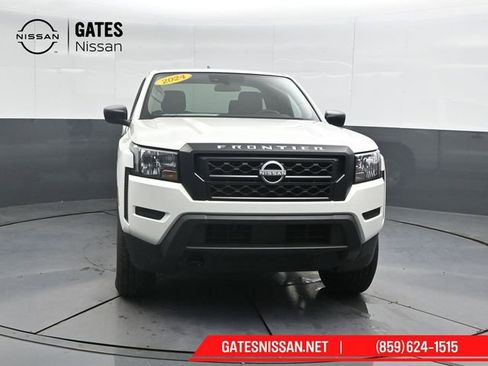 Used 2024 Nissan Frontier S w/ S Utility Package image 5