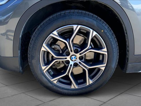 Used 2020 BMW X1 xDrive28i image 12