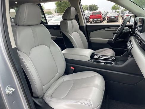 Used 2024 Honda Pilot Touring image 27