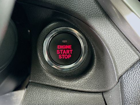 Used 2021 Subaru Ascent Limited w/ Technology Package image 20