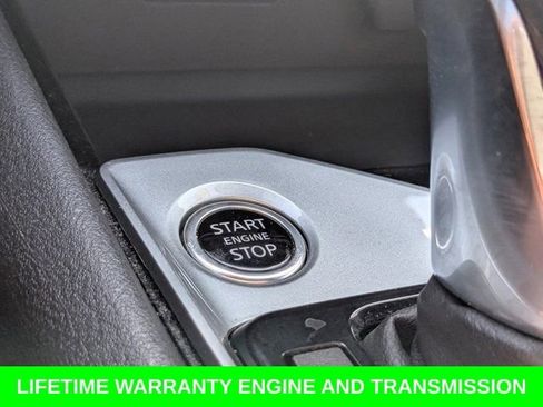 Used 2024 Nissan Altima 2.5 SV FWD image 24