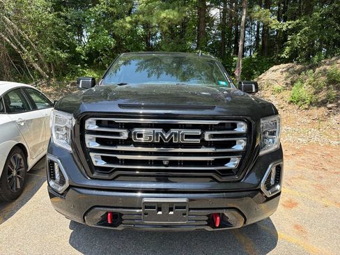 Used 2022 GMC Sierra 1500 AT4 w/ AT4 Premium Package AWD/4WD image 6