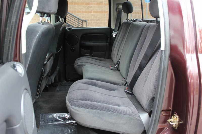 Used 2005 Dodge Ram 1500 Truck SLT w/ Quad Cab Big Horn Value Group AWD/4WD image 12
