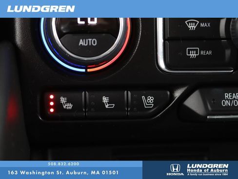 Used 2024 Chevrolet Tahoe High Country AWD/4WD image 27
