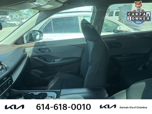 Used 2023 Nissan Rogue S AWD/4WD image 8