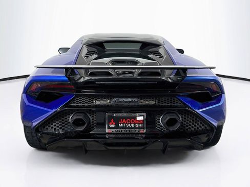 Used 2023 Lamborghini Huracan Tecnica RWD image 4