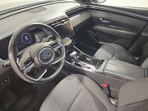 Used 2023 Hyundai Santa Cruz SEL Premium image 18