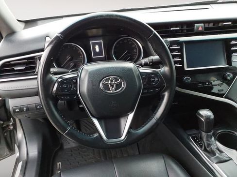 Used 2018 Toyota Camry SE w/ Protection Package (Q2) FWD image 13