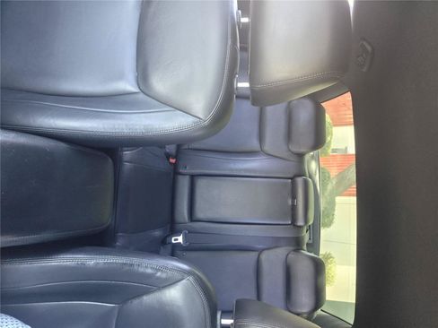 Used 2014 Chrysler 300 RWD image 21