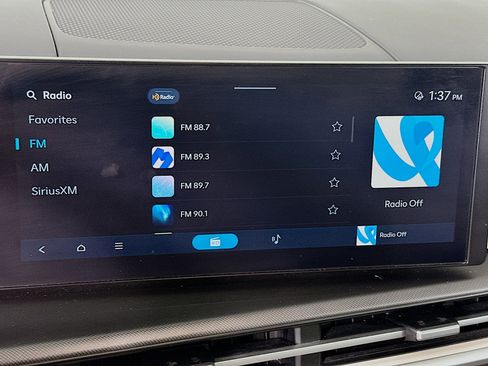 Used 2025 Hyundai Santa Fe SEL image 21