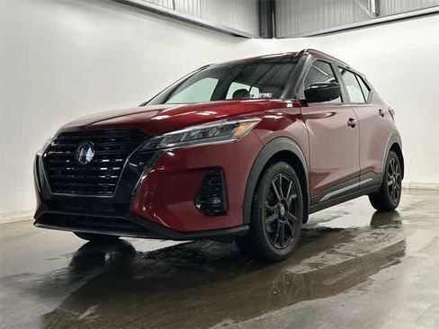 Used 2021 Nissan Kicks SR w/ SR Premium Package image 27