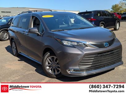Used 2023 Toyota Sienna XLE