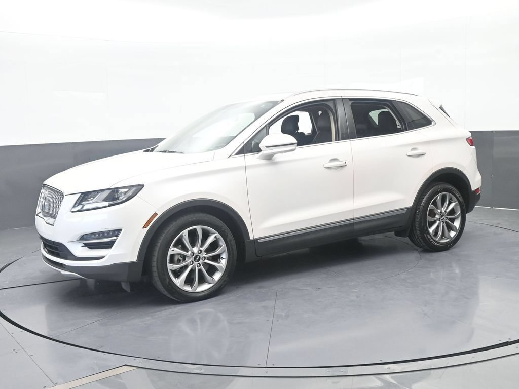 Used 2019 Lincoln MKC Select w/ Select Plus Package FWD image 2