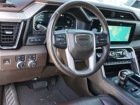 Used 2022 GMC Sierra 1500 Denali w/ Technology Package image 9