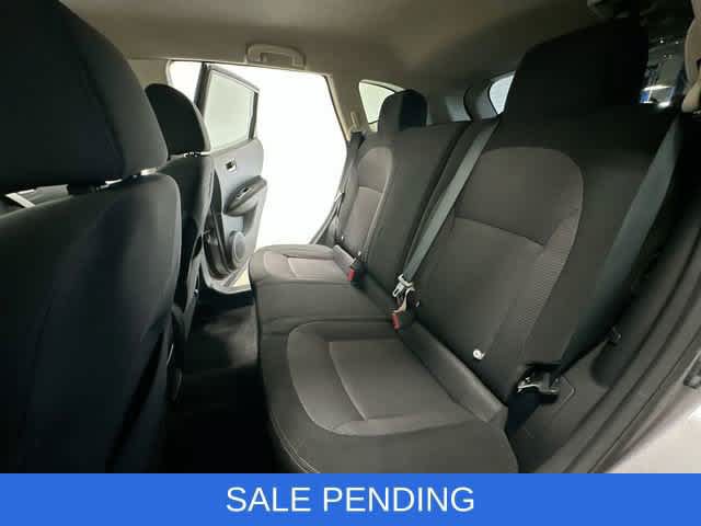 Used 2012 Nissan Rogue SV AWD/4WD image 16