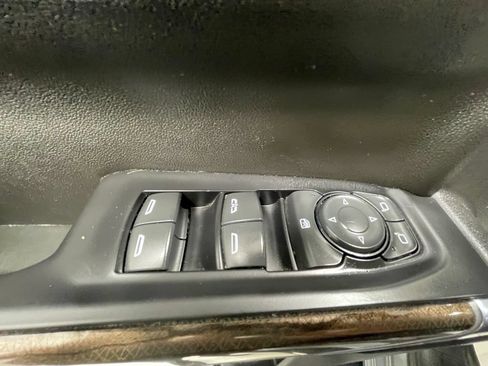 Used 2021 Chevrolet Silverado 1500 RST AWD/4WD image 17