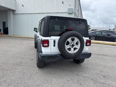 Certified 2022 Jeep Wrangler Unlimited Sport AWD/4WD image 16