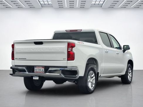 Used 2025 Chevrolet Silverado 1500 LT AWD/4WD image 4