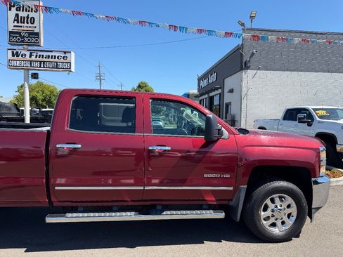 Used 2015 Chevrolet Silverado 2500 LTZ w/ Duramax Plus Package AWD/4WD image 10