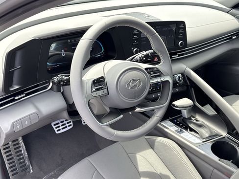 New 2026 Hyundai Elantra SEL Sport Premium FWD image 16