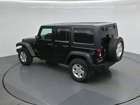 Used 2018 Jeep Wrangler Unlimited Sport S image 36
