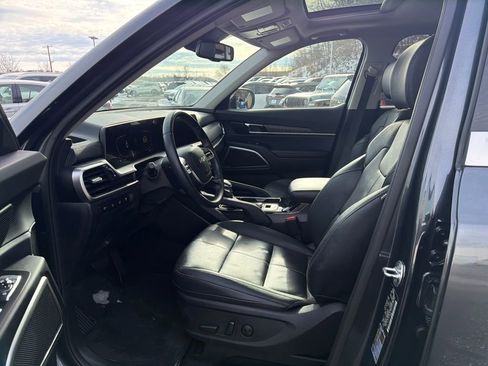 Used 2024 Kia Telluride EX image 20