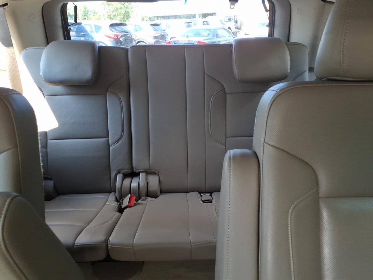 Used 2016 GMC Yukon SLT w/ Open Road Package AWD/4WD image 22