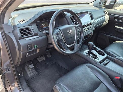 Used 2017 Honda Pilot EX-L image 9
