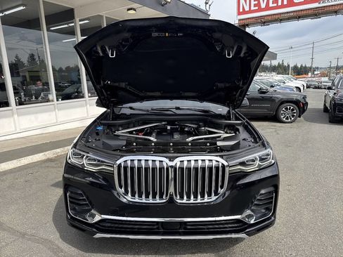 Used 2022 BMW X7 xDrive40i AWD/4WD image 12