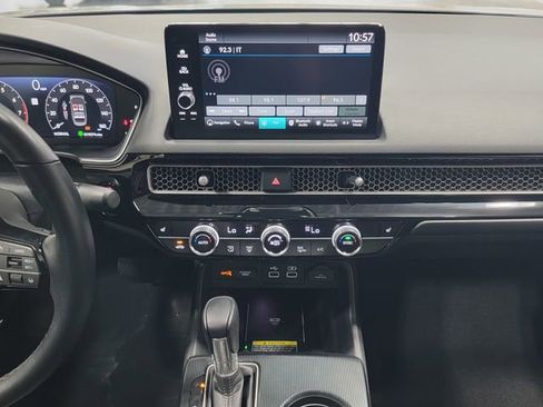 Certified 2024 Honda Civic Touring image 18