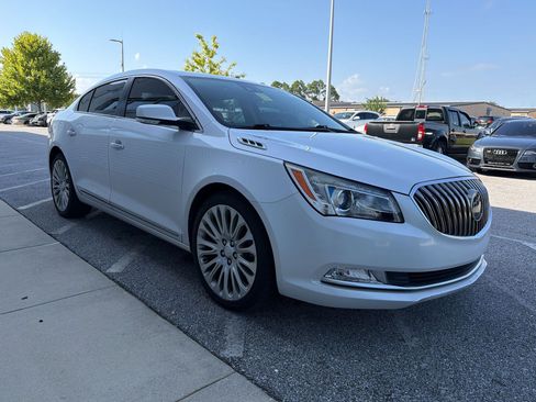 Used 2015 Buick LaCrosse Premium w/ Driver Confidence Package #1 FWD image 5