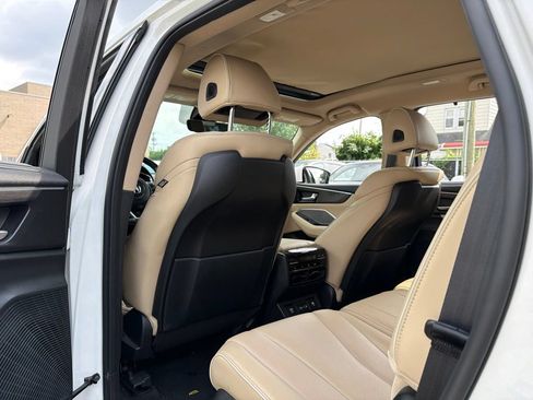 Used 2023 Acura MDX w/ Advance Package AWD/4WD image 26