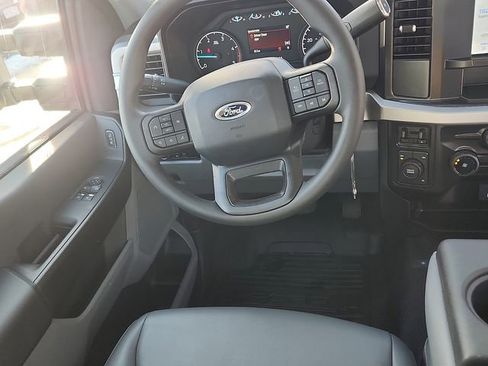 Used 2024 Ford F550 4x4 Regular Cab Super Duty image 9
